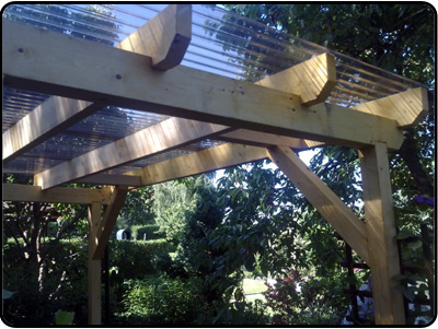Holzpergola im Garten — Referenz Möhricke Bernau